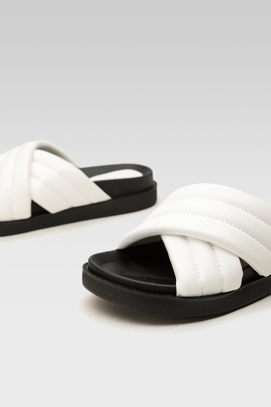 Klapki Jenny Fairy TS5130-01 Biały