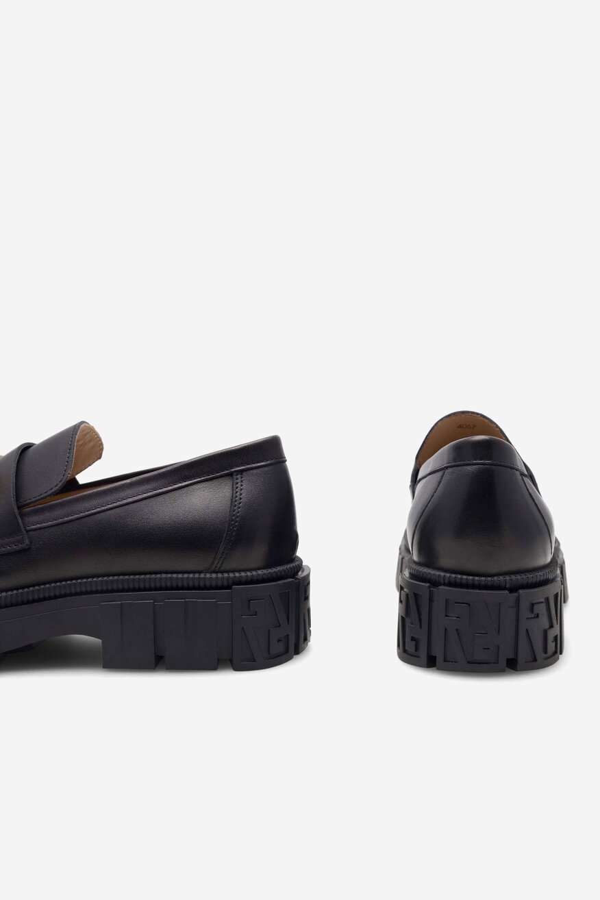 Półbuty Gino Rossi 4067 Czarny