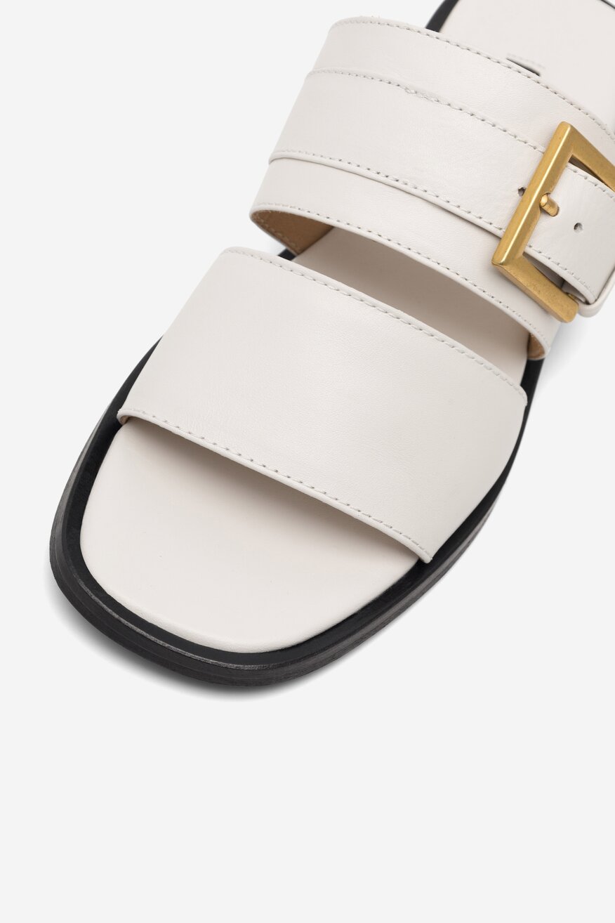 Klapki Gino Rossi NICOLA-23731 Biały