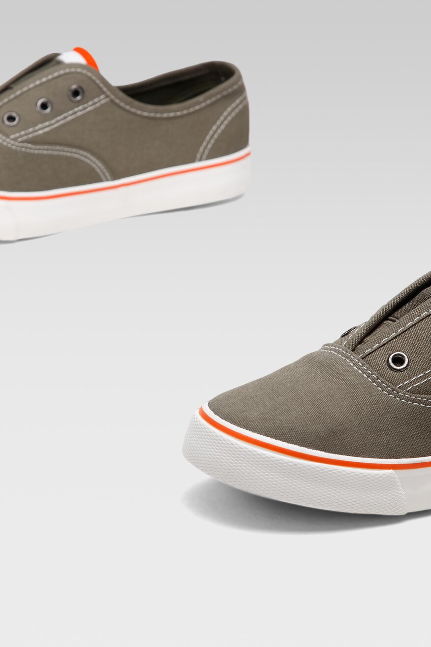 Trampki Action Boy 24061 Khaki