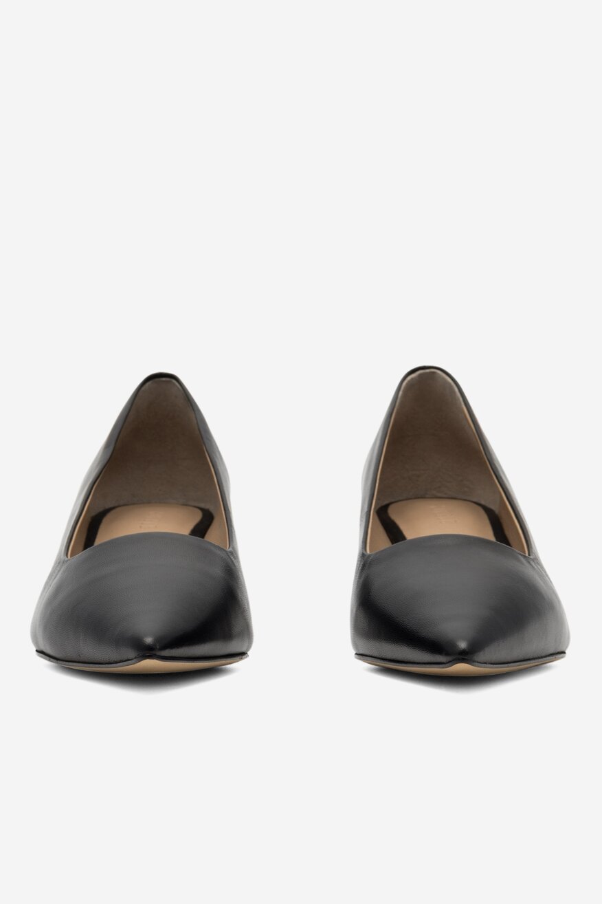 Czółenka SIMPLE 104515 Czarny