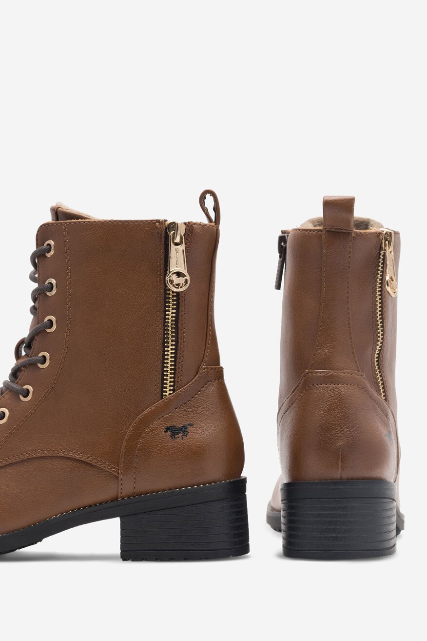 Trzewiki Mustang 1402-502 Brązowy