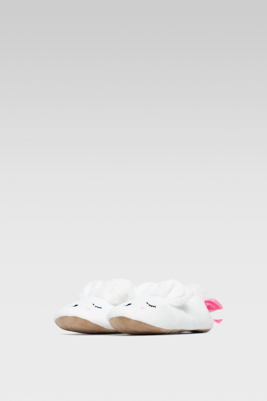 Kapcie Nelli Blu AGK22720. Biały