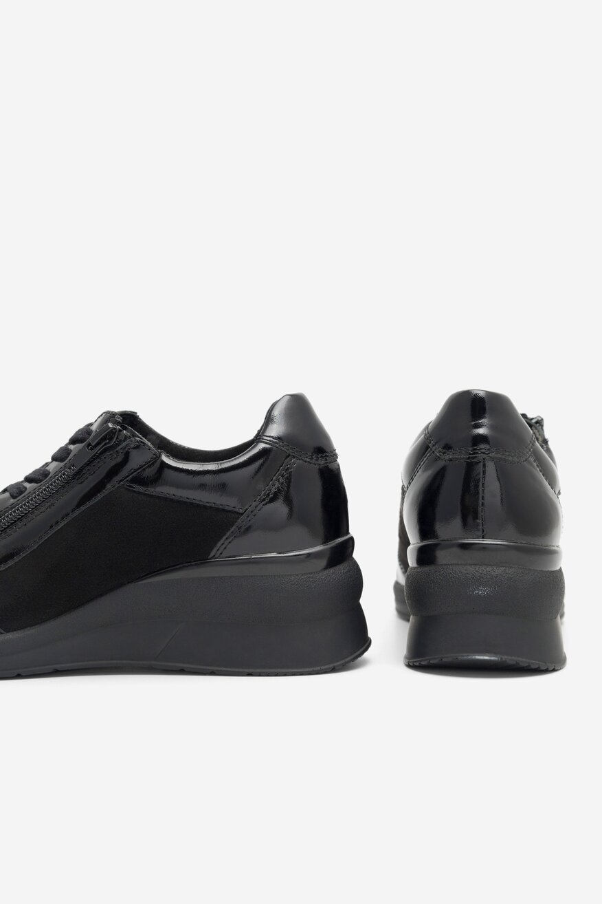 Półbuty Sarah Karen EST-8122-01 Czarny