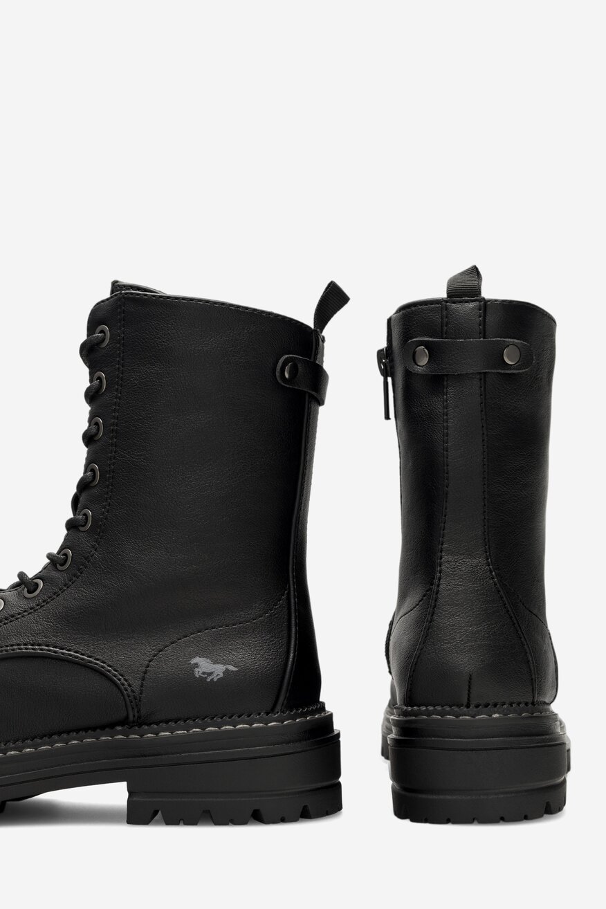 Trzewiki Mustang 1398-507 Czarny