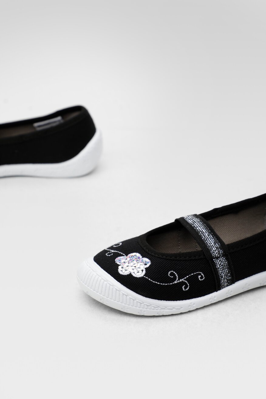 Kapcie MB 4R1/50-28POIR Czarny