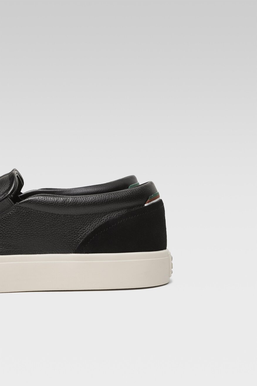 Półbuty Gino Rossi LUCA-01 122AM Czarny