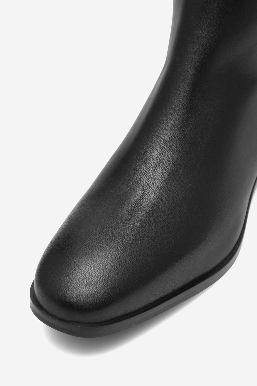 Kozaki Sergio Bardi KAP-C1055-01SB Czarny