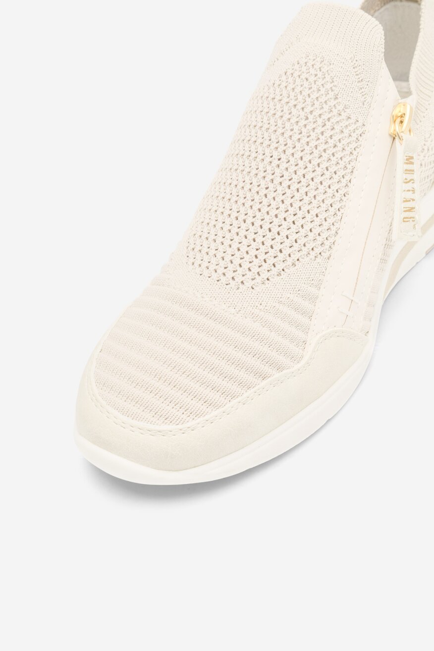 Półbuty Mustang 1378-401 Beżowy