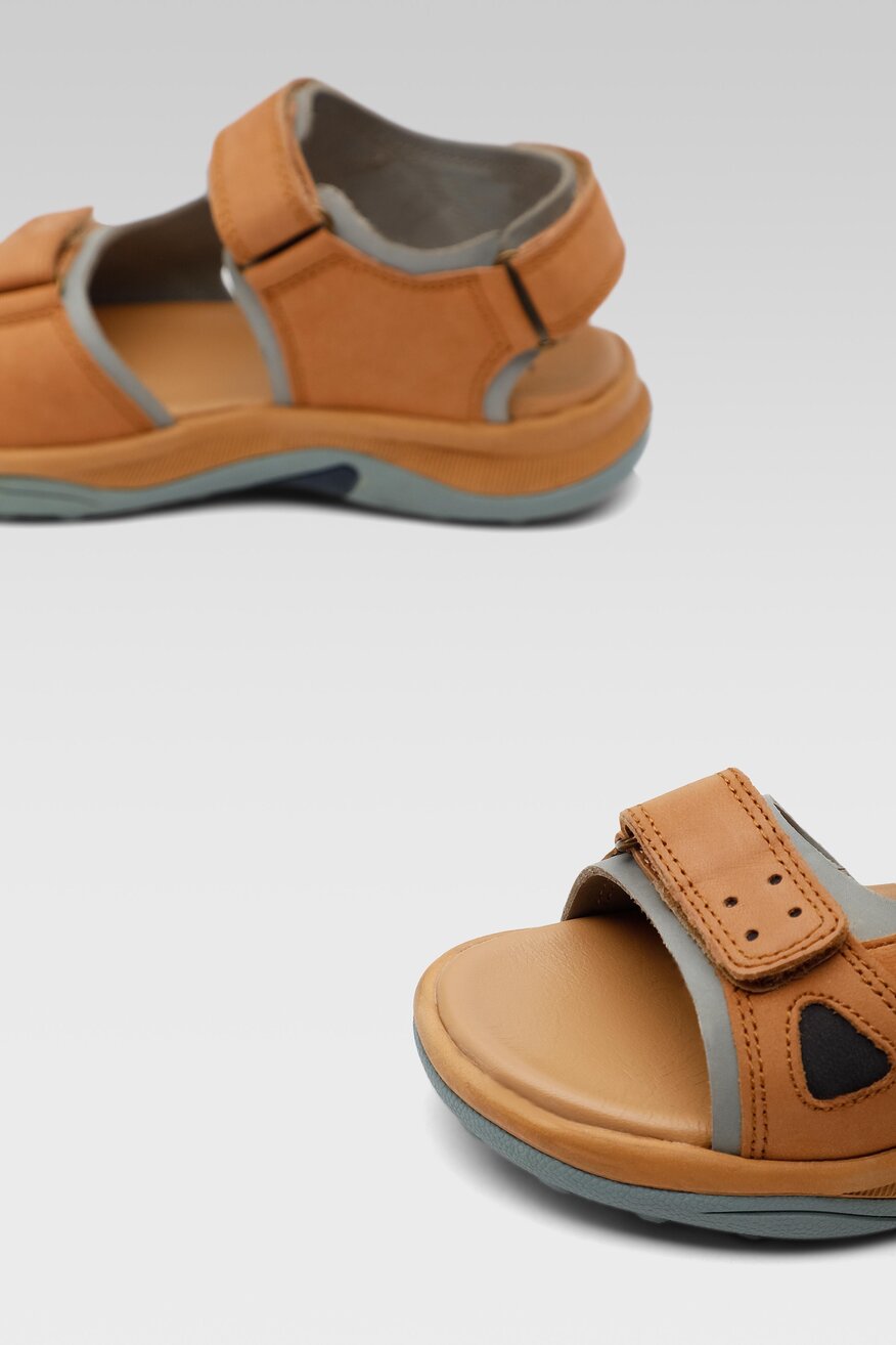 Sandały Lasocki Young CI12-TWISTY-03 Camel