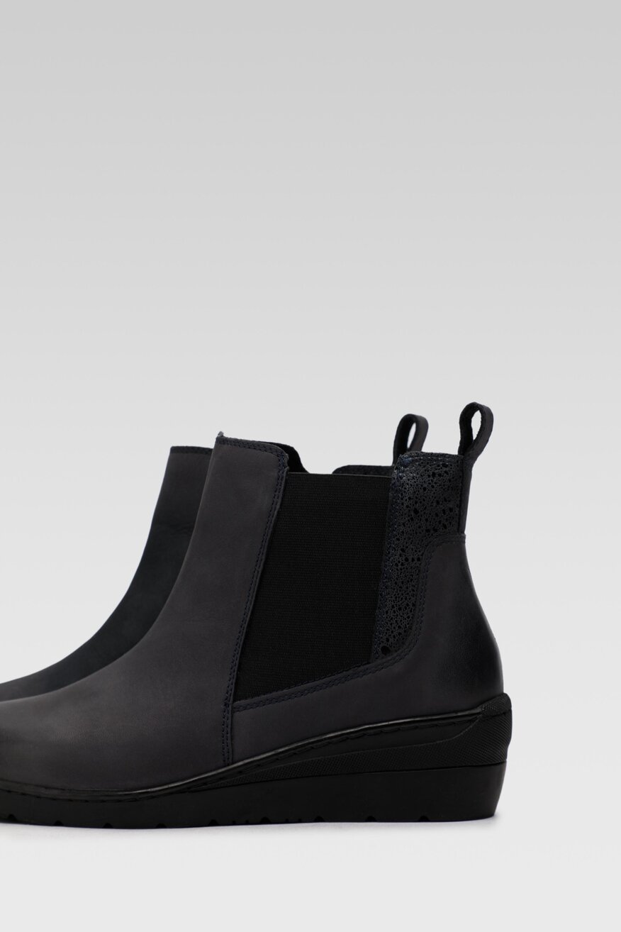 Botki Go Soft WI23-WARUNA-02 Granatowy