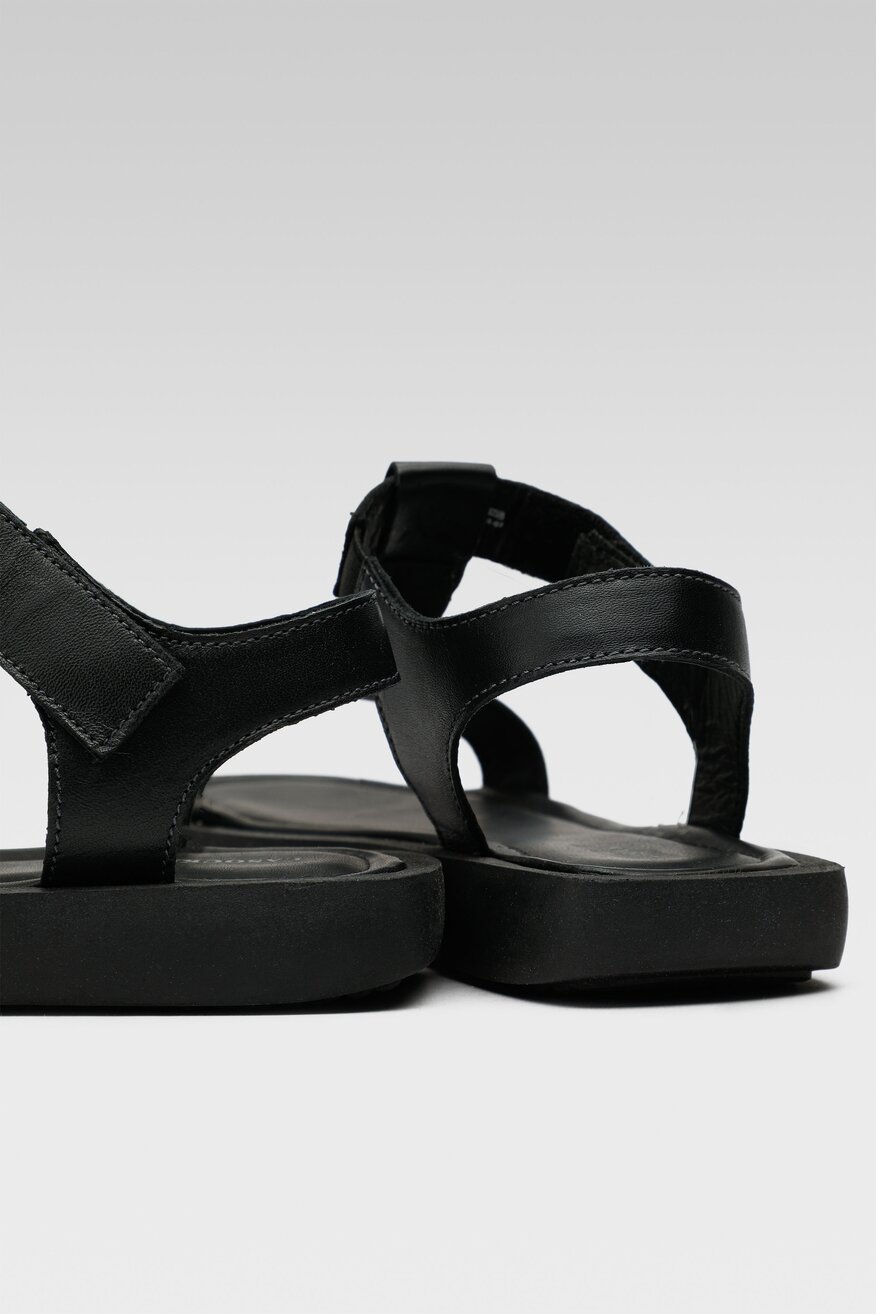 Sandały Lasocki Young CI12-3128-02 Czarny