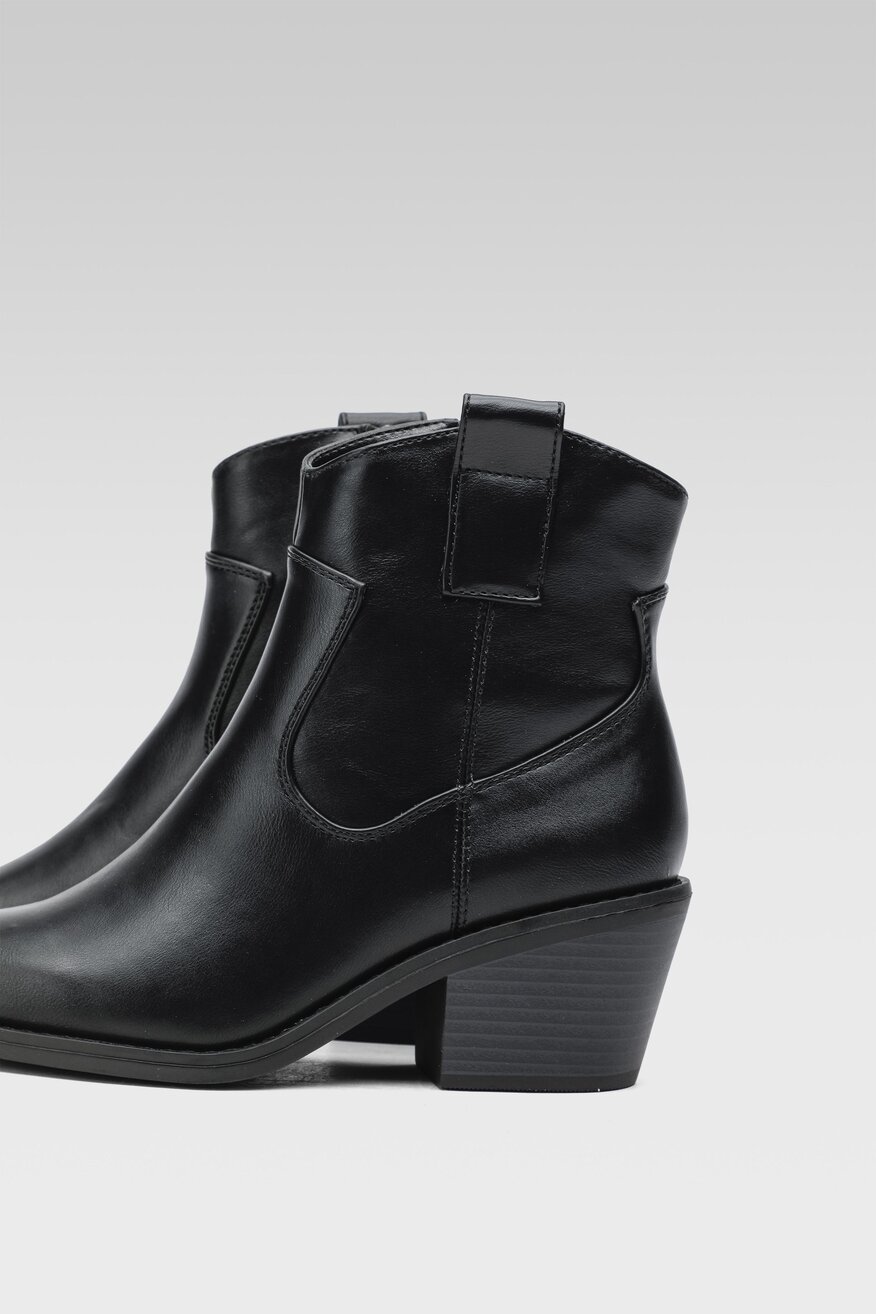 Botki Jenny Fairy WS5617-06 Czarny