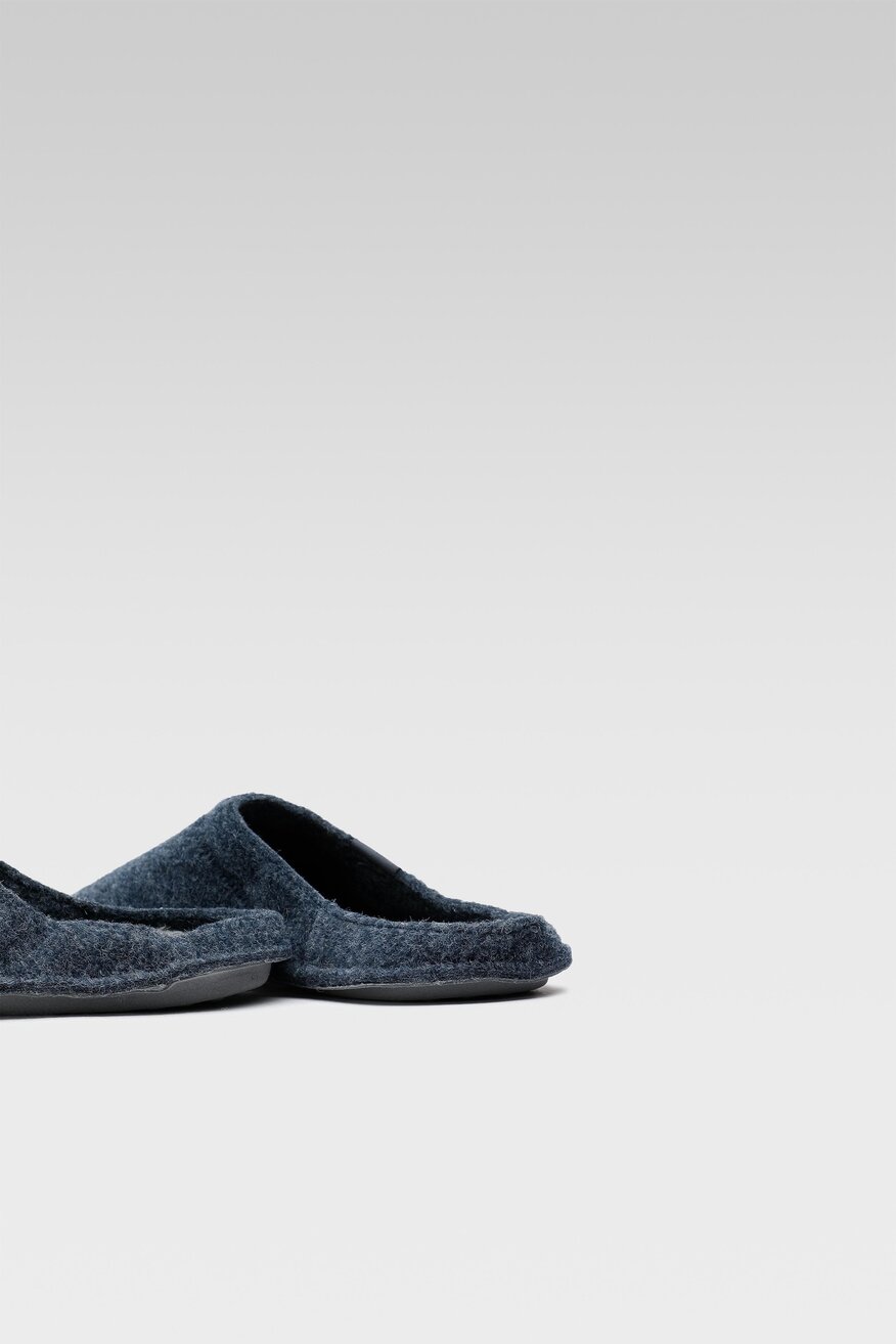 Kapcie Crocs BAYA SLIPPER 205917-459 Granatowy