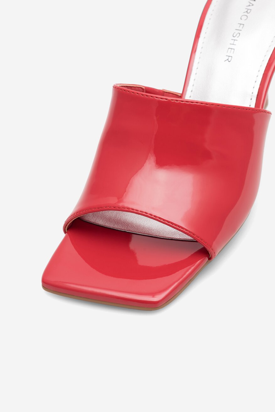 Klapki MARC FISHER F-ROLLO MRE01 Czerwony