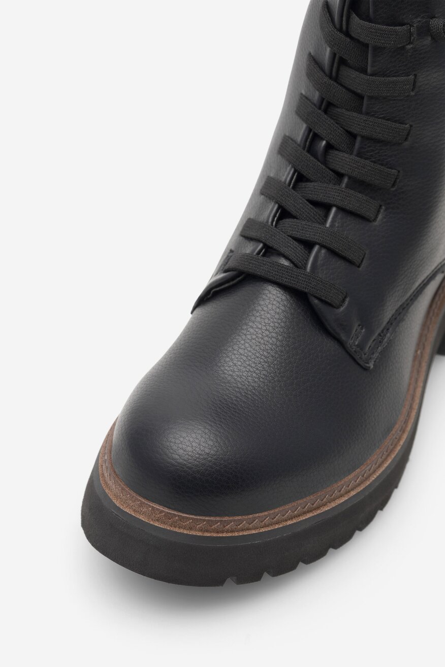 Trzewiki Clara Barson KOLINDA WS2XL001-01 Czarny