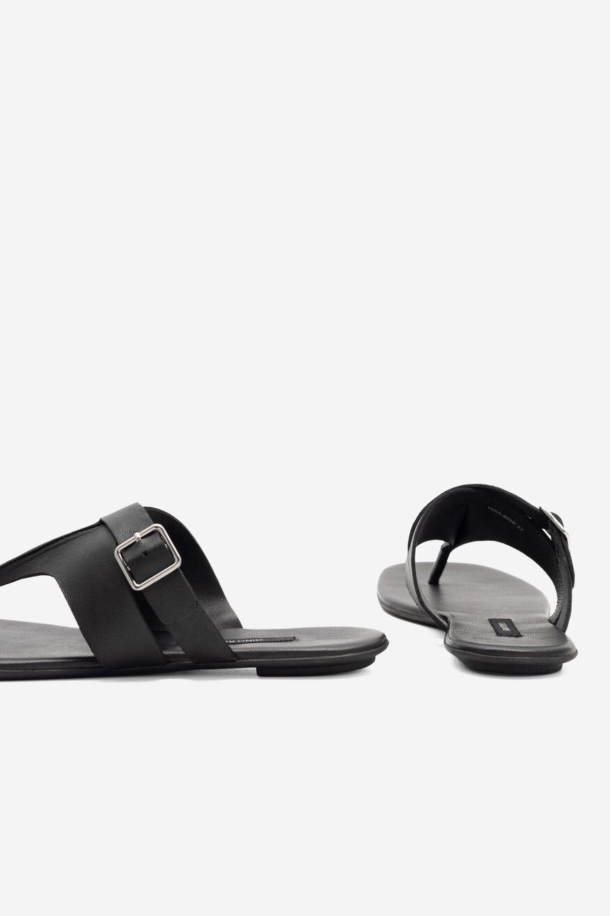 Klapki Gino Rossi YARA-6610 Czarny