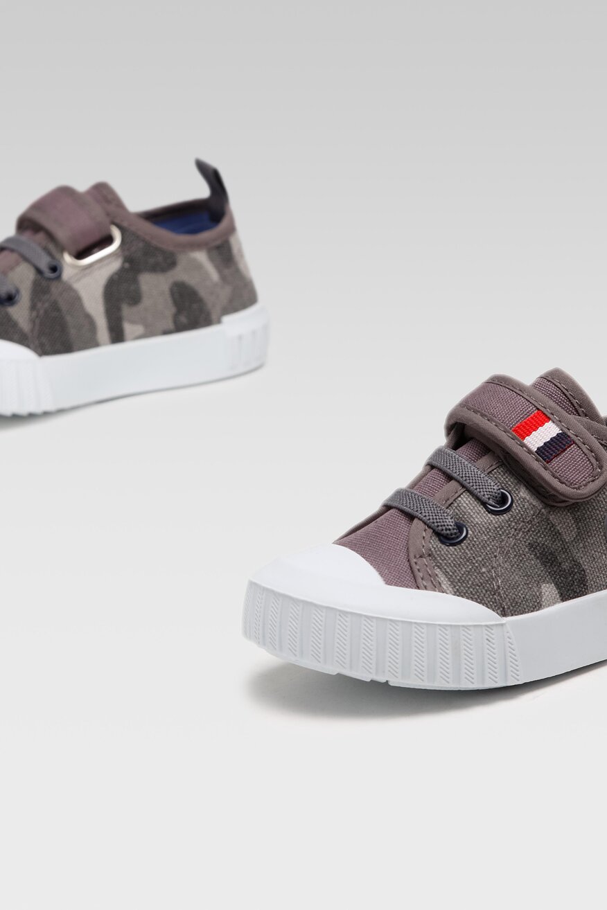 Kapcie Action Boy CF2339-1 Szary