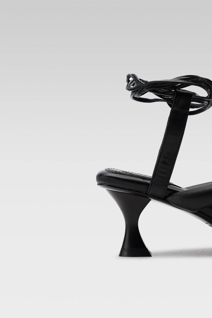 Sandały Gino Rossi V907-331 Czarny