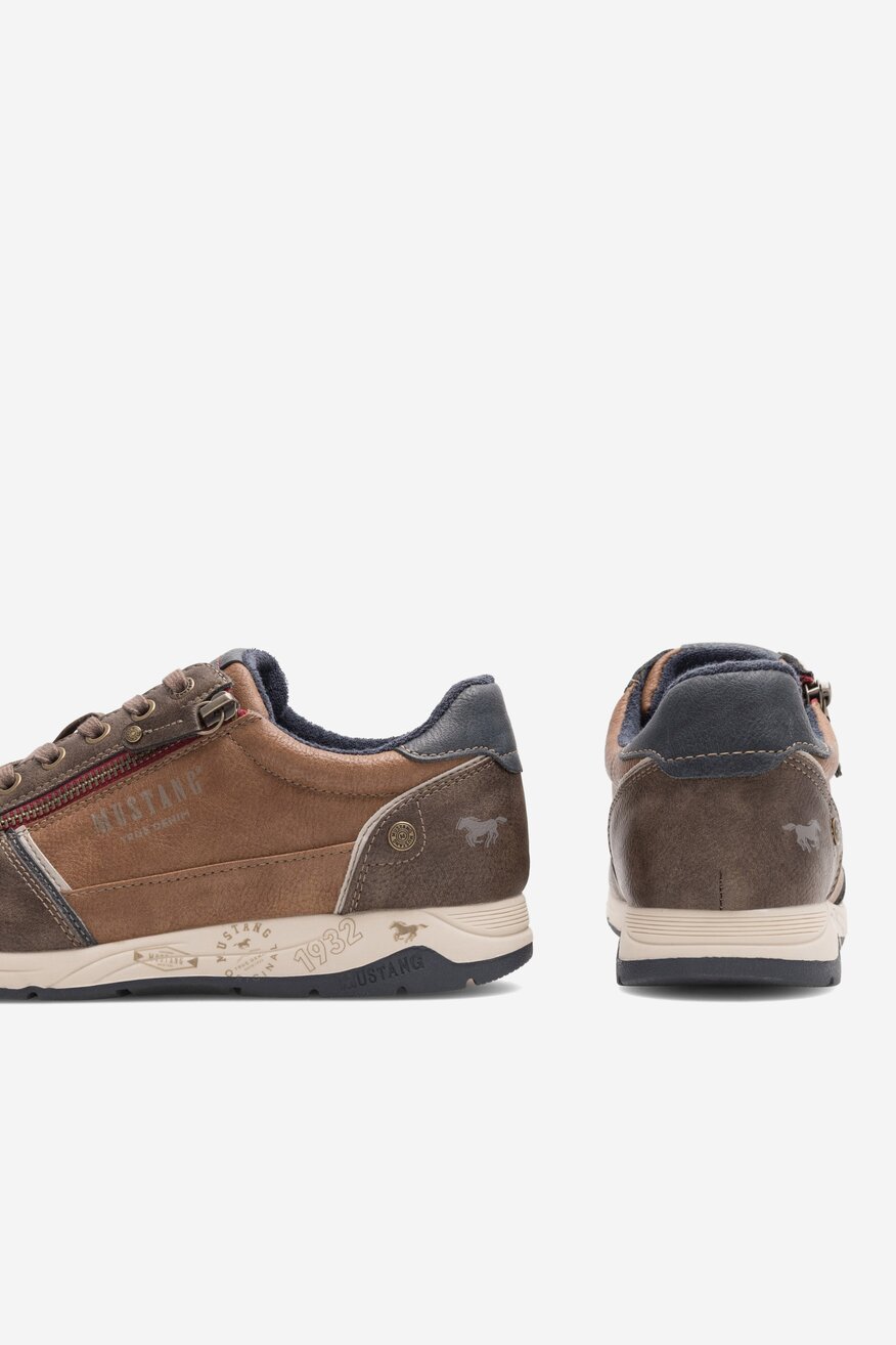 Półbuty Mustang 4106-306 Brązowy