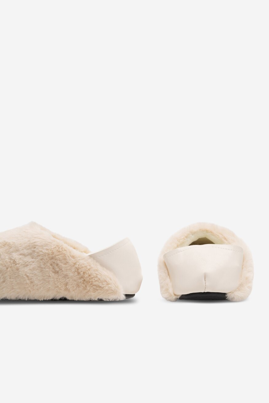 Kapcie Home&Relax P3194806 Kremowy