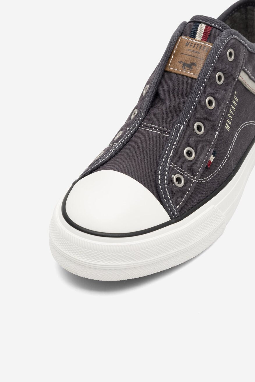 Trampki Mustang 1272-402 Czarny