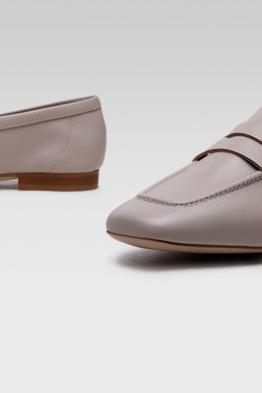 Półbuty Gino Rossi E22-28012LGS Szary