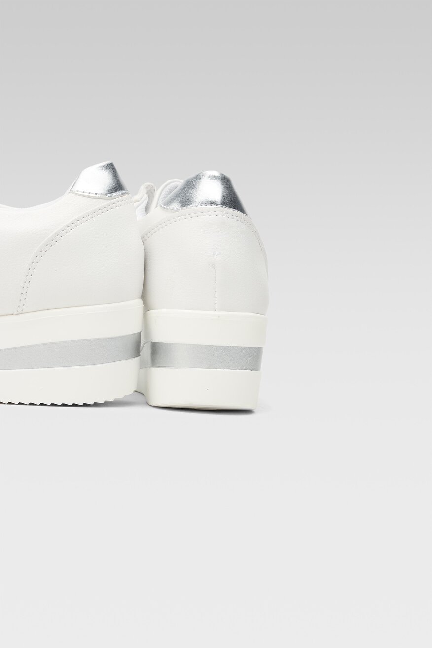 Półbuty Clara Barson WYL1711-20 Biały