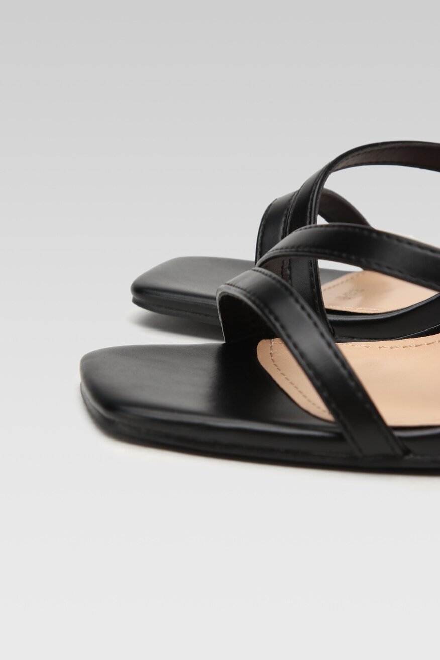 Sandały DeeZee HEART ATTACK AB-13125 Czarny