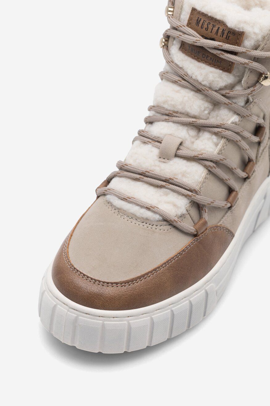 Trzewiki Mustang 1446-601 Beżowy