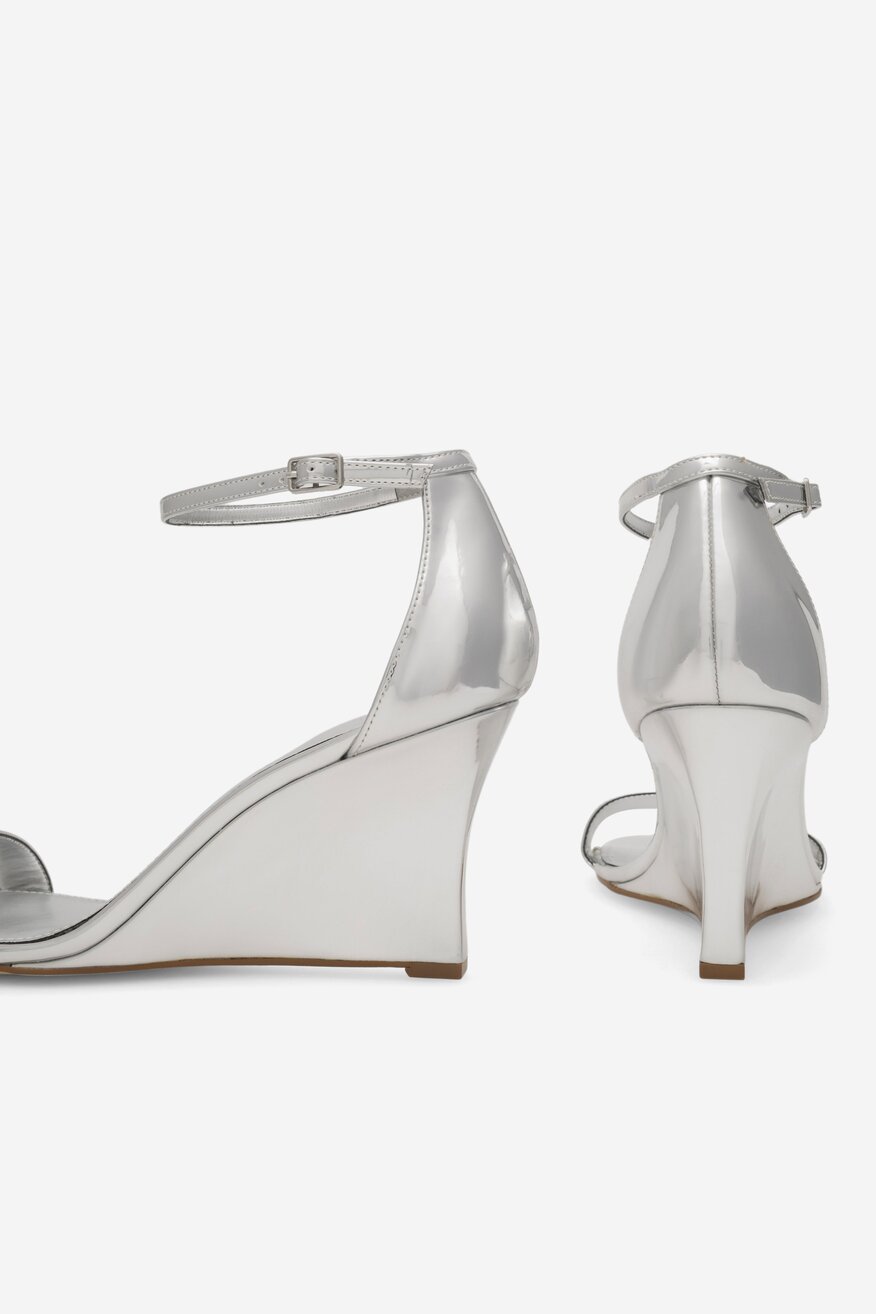 Sandały MARC FISHER F-ROLLIC SIL01 Srebrny