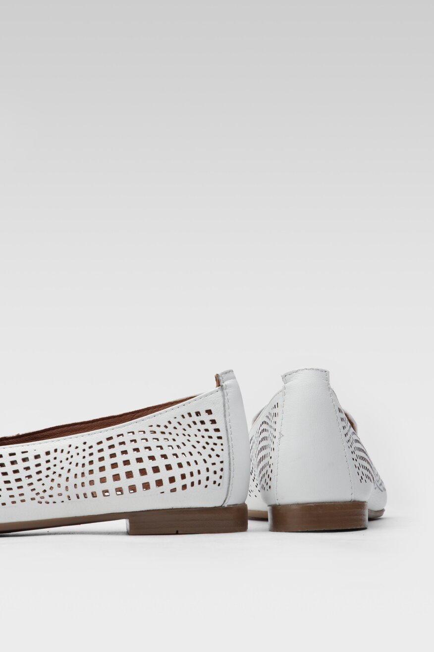 Półbuty Lasocki RST-KAJA-16 Biały