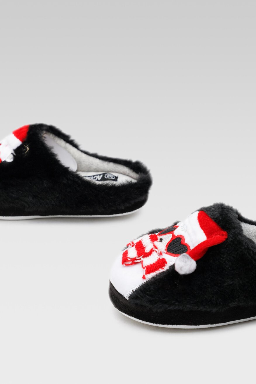 Kapcie Action Boy 22SAG5005 Czarny