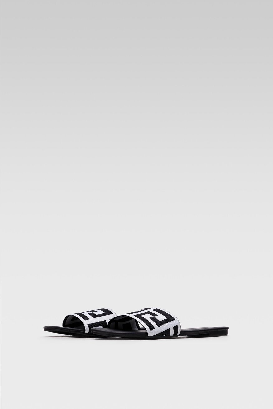 Klapki Bassano 23342HDC Czarny