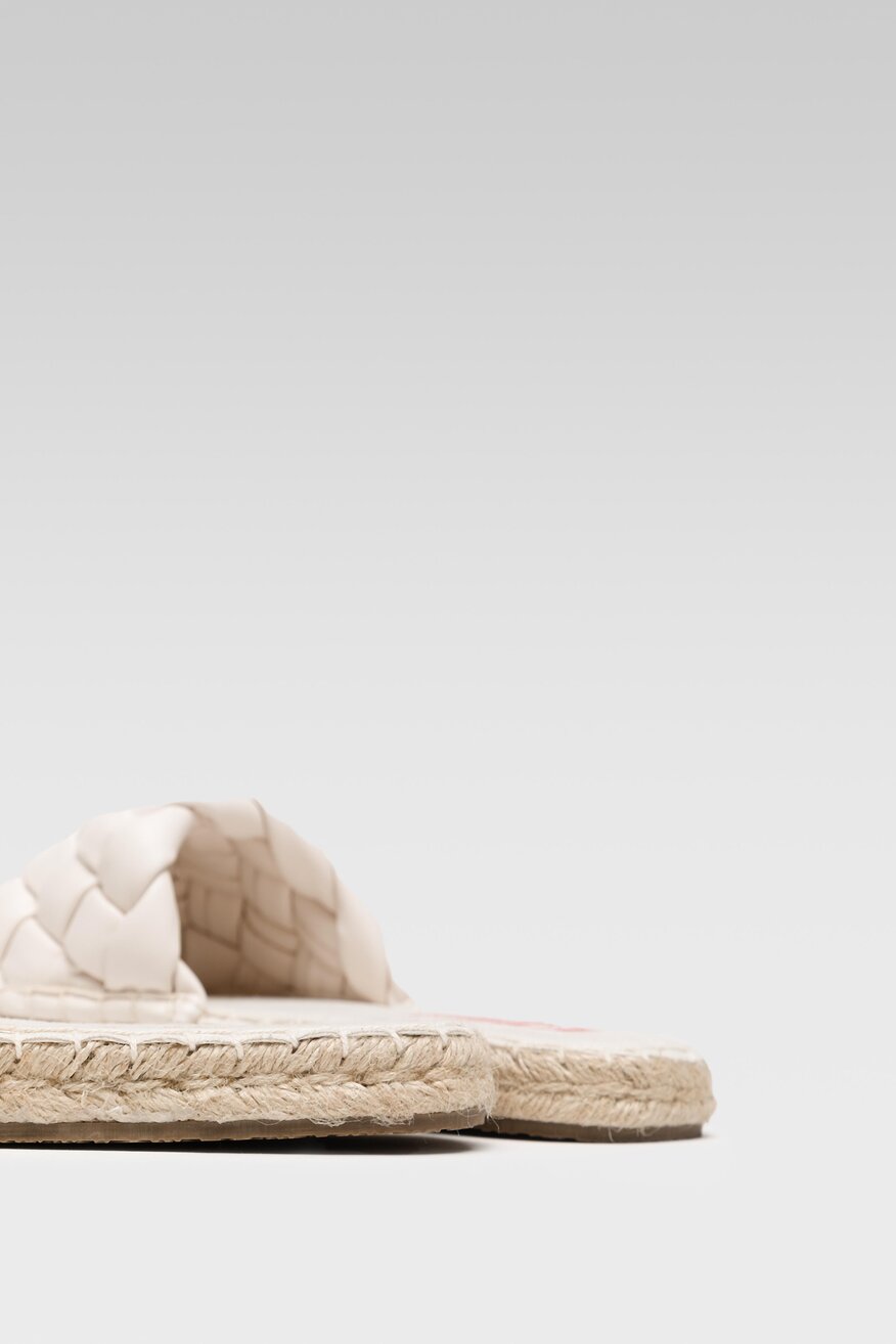 Klapki Big Star JJ274922C Beżowy