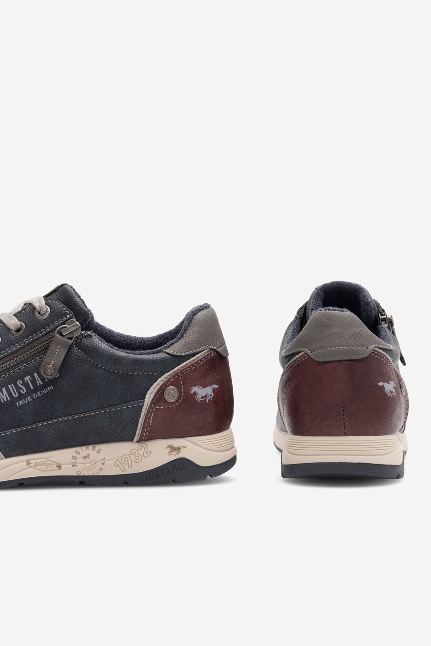 Półbuty Mustang 4106-306 Granatowy