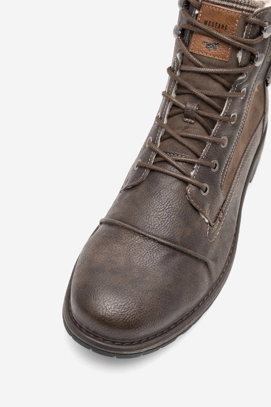 Trzewiki Mustang 4157-605 BIG2 Brązowy ciemny