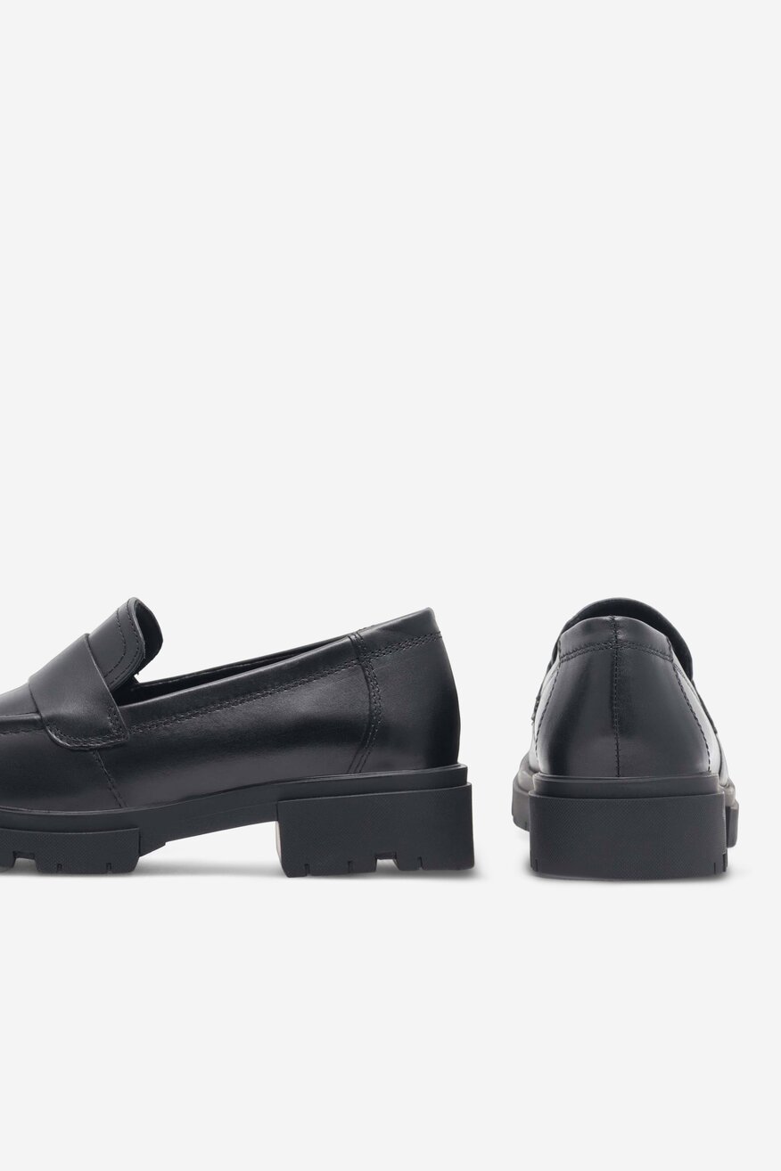 Półbuty Lasocki ARC-LAMI-01 Czarny