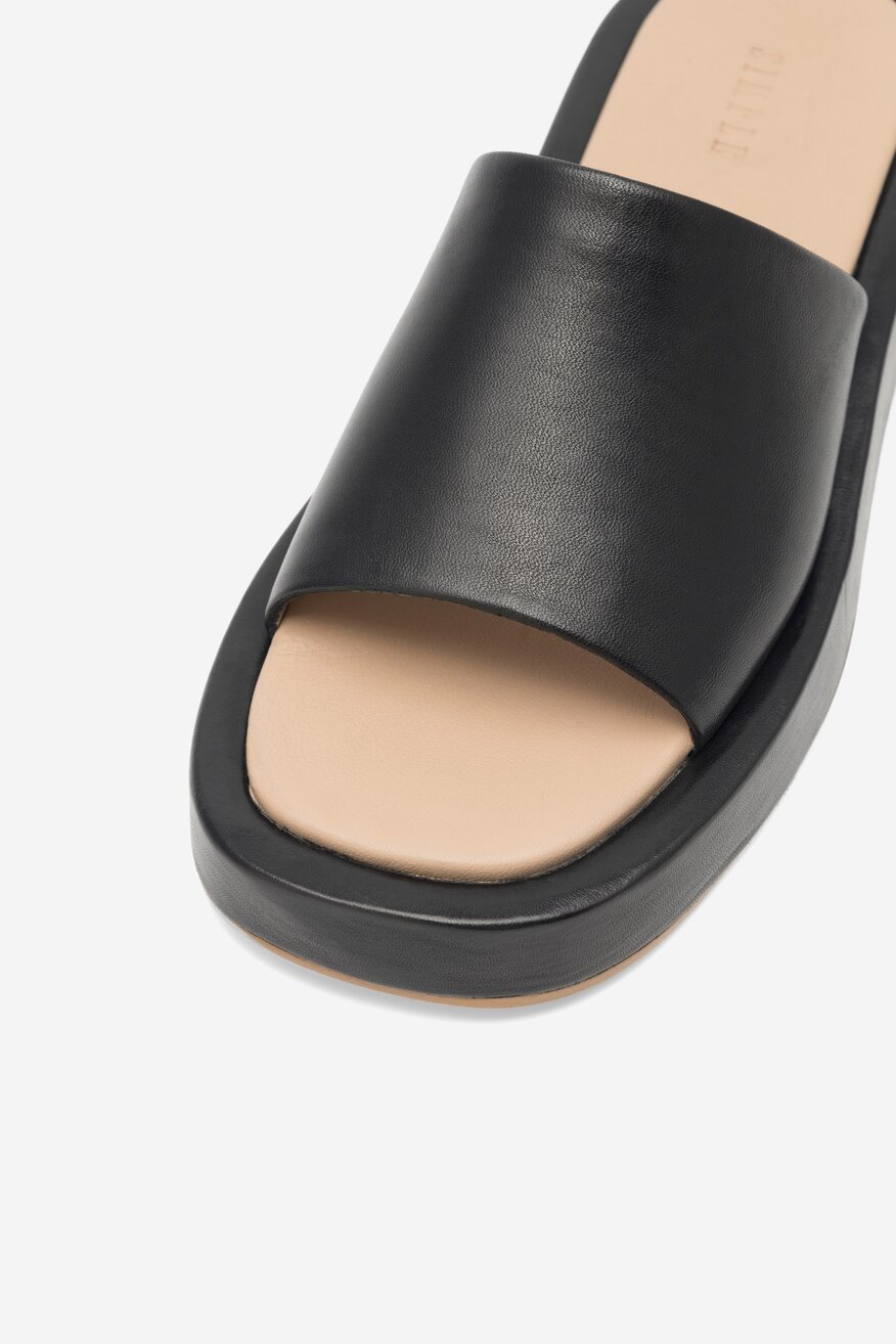 Klapki SIMPLE PATRIZIA-108088 Czarny