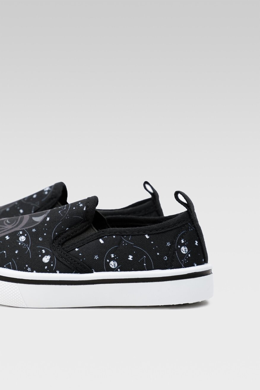 Kapcie Star Wars CP76-AW22-031LC Czarny