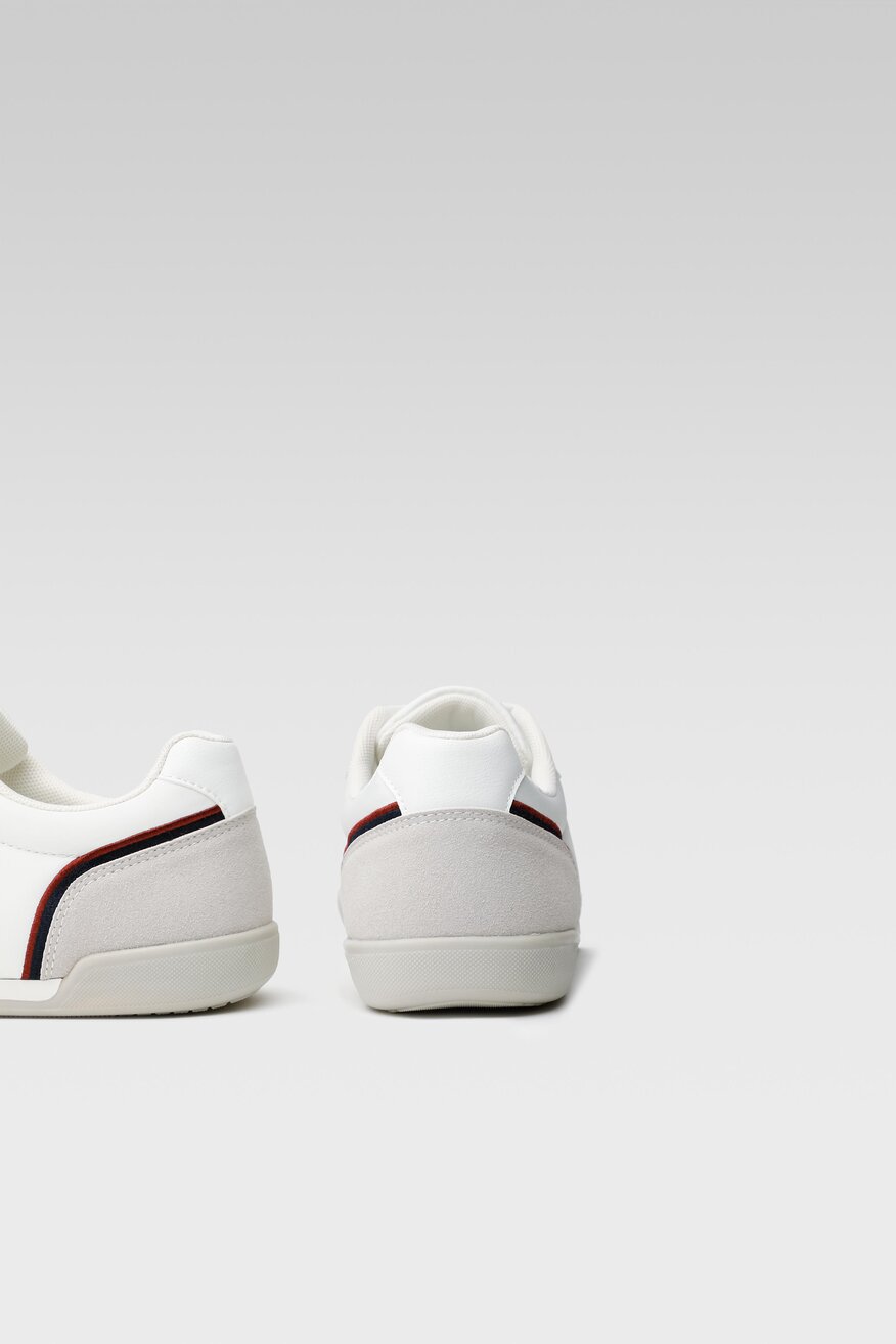 Półbuty Lanetti MP07-01458-03 Biały