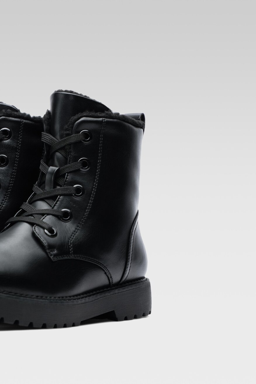 Trzewiki Clara Barson WS5621-05 Czarny