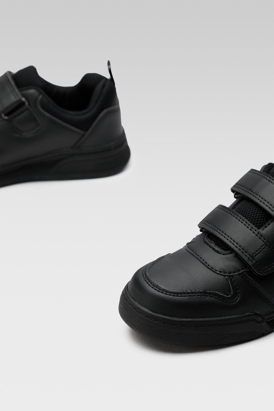 Półbuty Action Boy AVO-293-060 Czarny