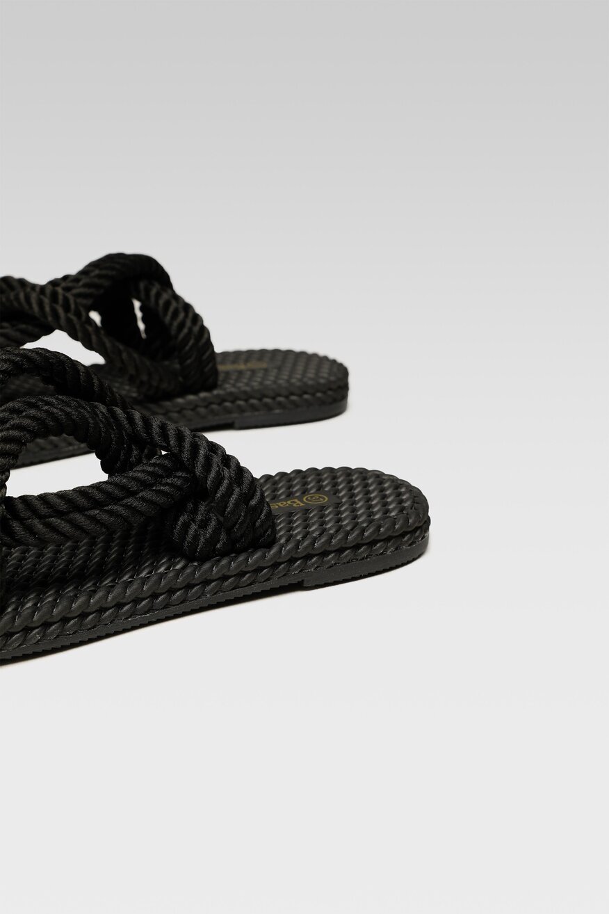 Klapki Bassano WFA1841-2 Czarny