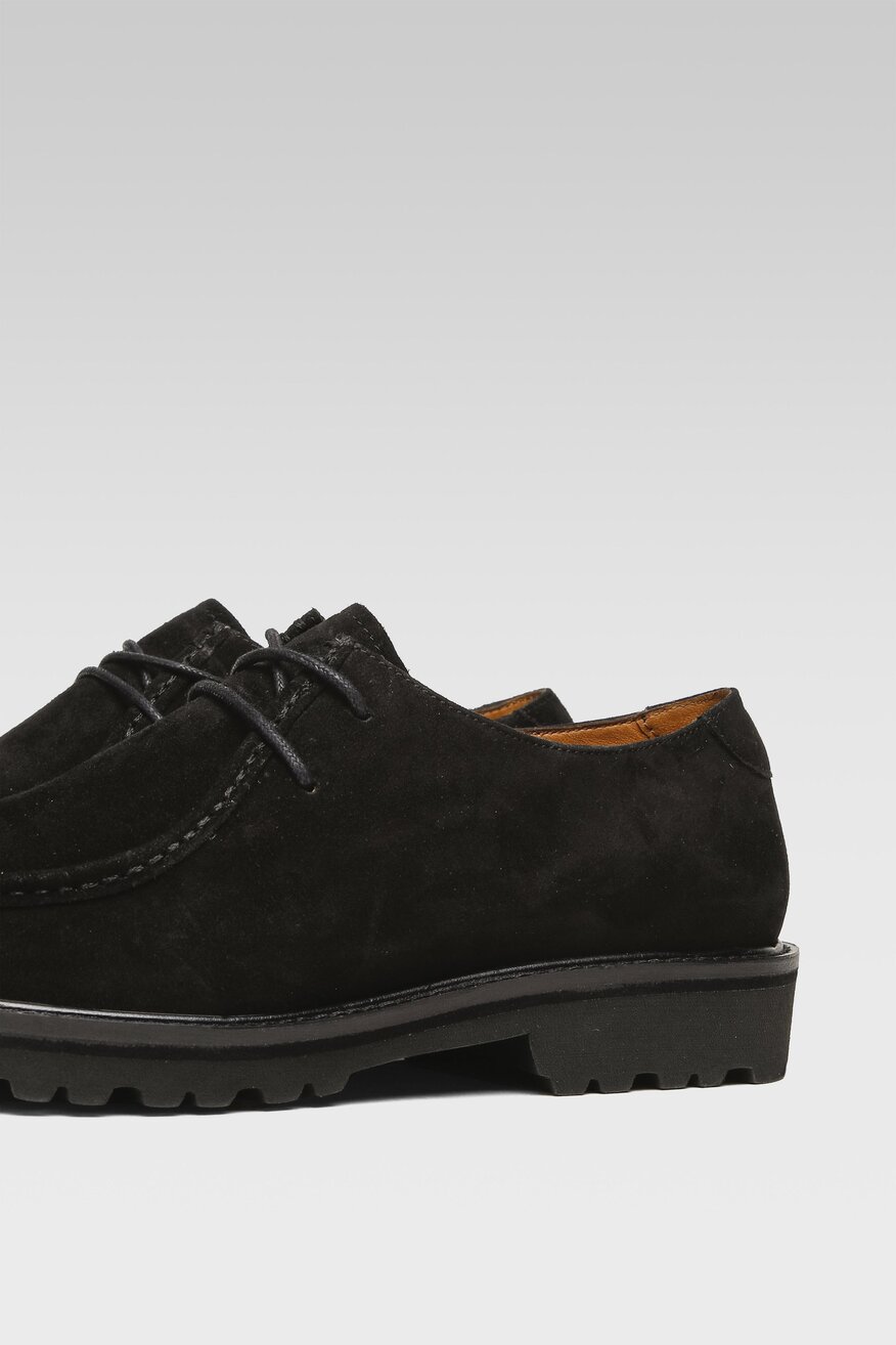 Półbuty Gino Rossi MI07-B265-B101-01 Czarny