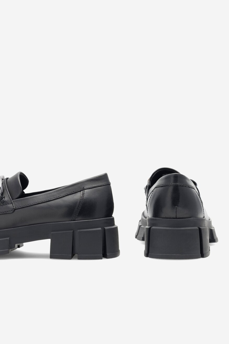 Półbuty Badura SARA CI12-9092-01A Czarny