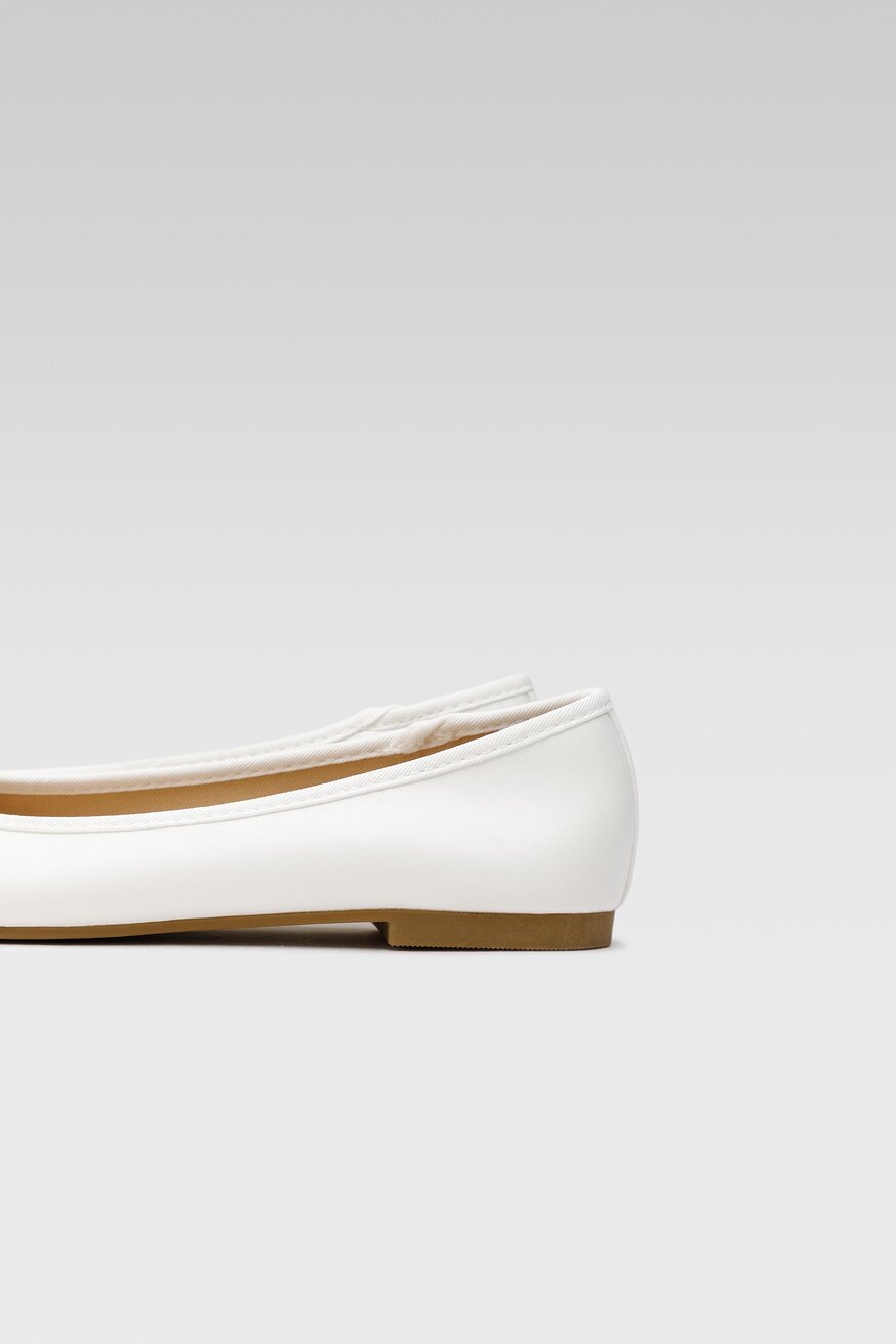 Baleriny Jenny Fairy LCS010822-01A Biały