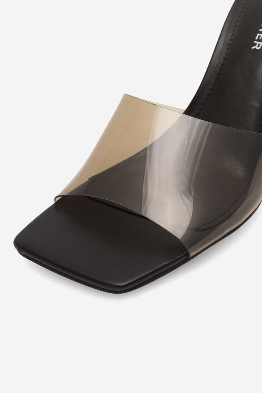 Klapki MARC FISHER F-DANRIA2 BLK02 Czarny