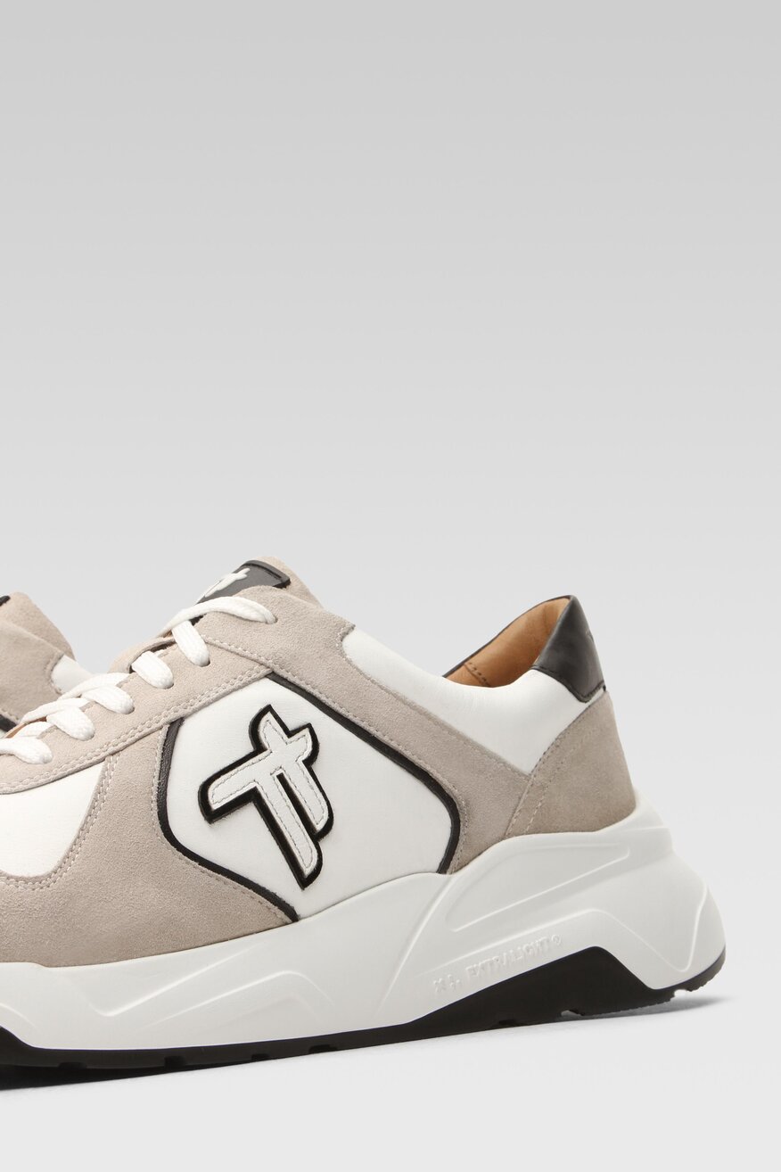 Półbuty Togoshi MI07-B112-A942-01 Biały