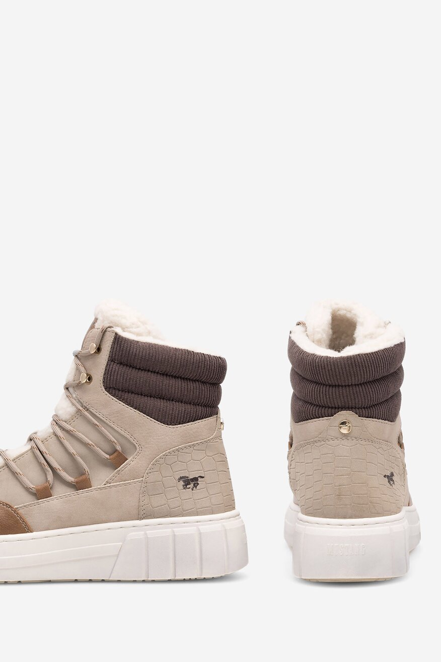 Trzewiki Mustang 1446-601 BIG Beżowy